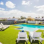 Beautiful 2 Bed With Large Pool Casa Manana מלון פלאיה בלנקה