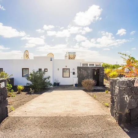 ホテル Beautiful 2 Bed With Large Pool Casa Manana プラヤ・ブランカ