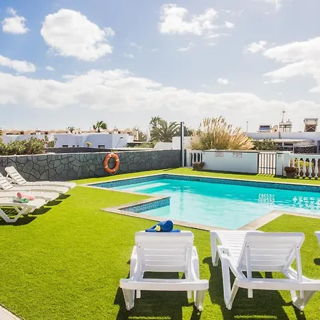 Beautiful 2 Bed With Large Pool Casa Manana Отель Коста Бланка