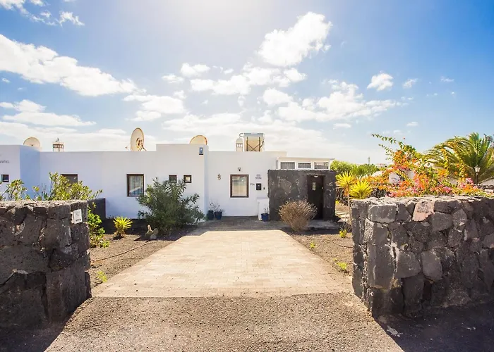 ホテル Beautiful 2 Bed With Large Pool Casa Manana プラヤ・ブランカ